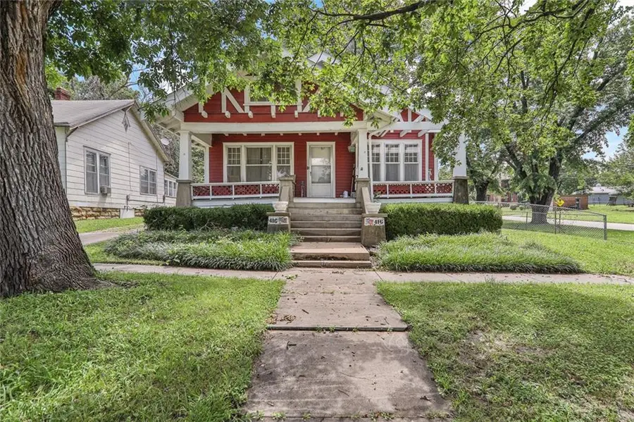 416 S 6th Street, Independence, KS 67301 - #2