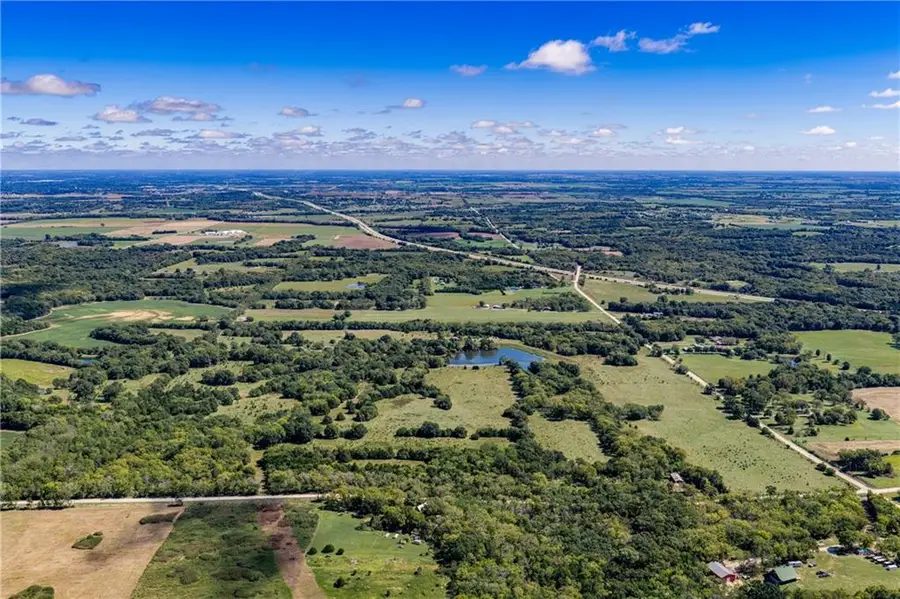 1593 Rock Creek Road, Ottawa, KS 66067 - #2