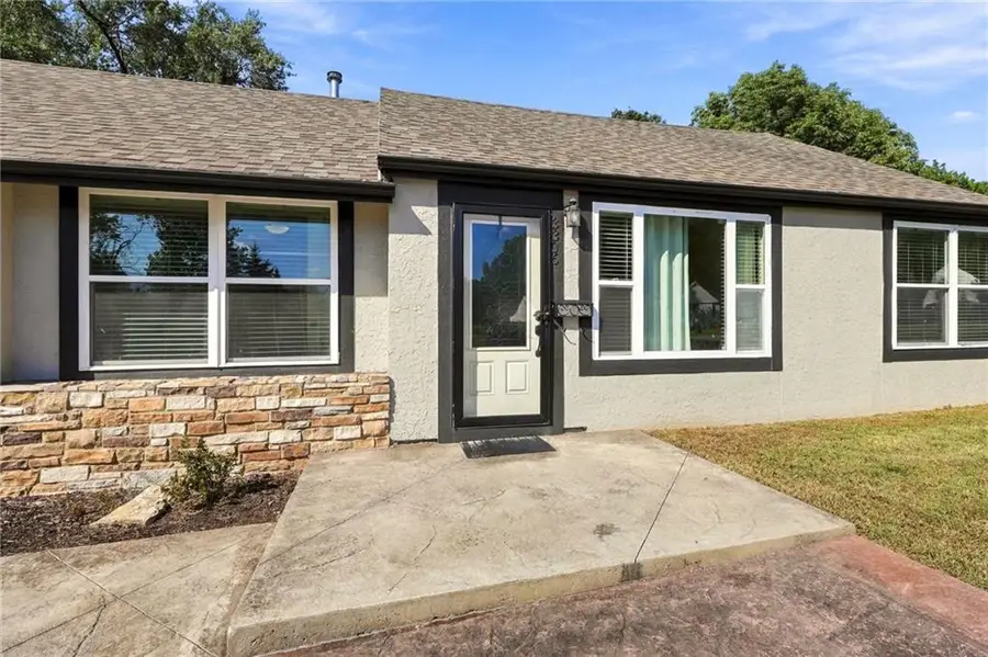3306 Hagemann Street, Kansas City, KS 66106 - #2