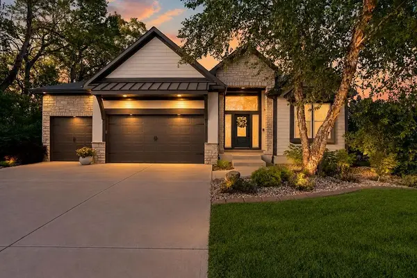 15882 W 165th Terrace, Olathe, KS 66062