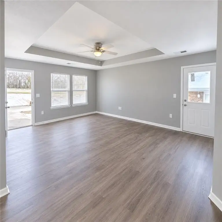 899 W Gay Street, Warrensburg, MO 64093 - #3