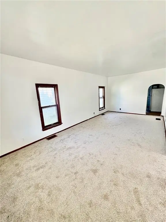 3115 N 10th Street, Saint Joseph, MO 64505 - #2