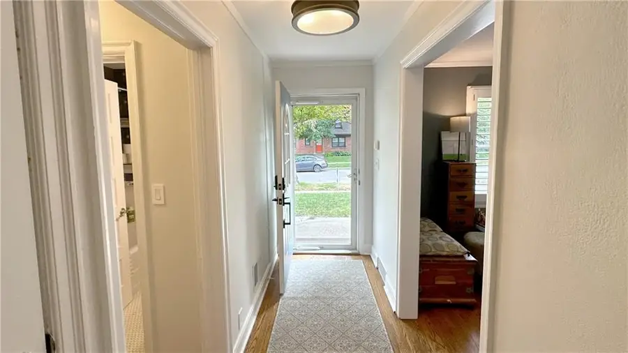 6848 Locust Street, Kansas City, MO 64131 - #3