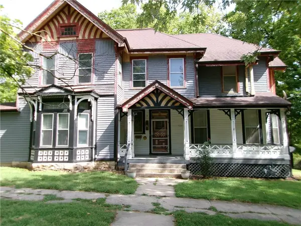 526 N 5th Street, Atchison, KS 66002