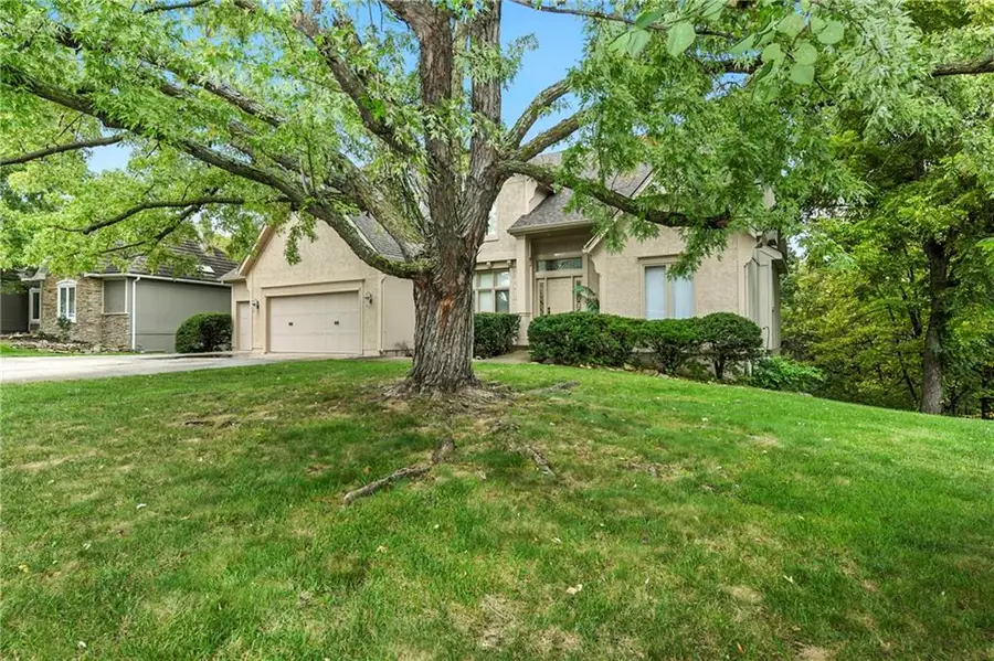 1028 NE Moss Point Road, Lees Summit, MO 64064 - #3