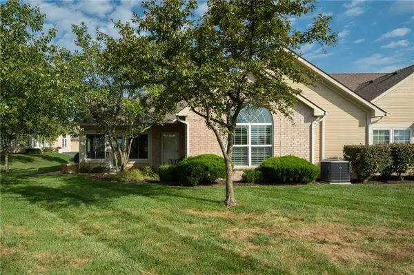 1907 W 139th Street, Leawood, KS 66224