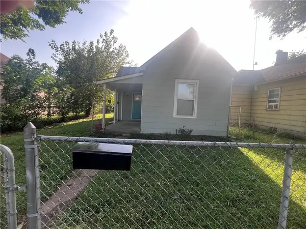 6401 Sherman Street, St Joseph, MO 64504