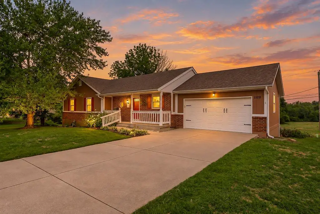 1108 Ash Street, Harrisonville, MO 64701 - #1