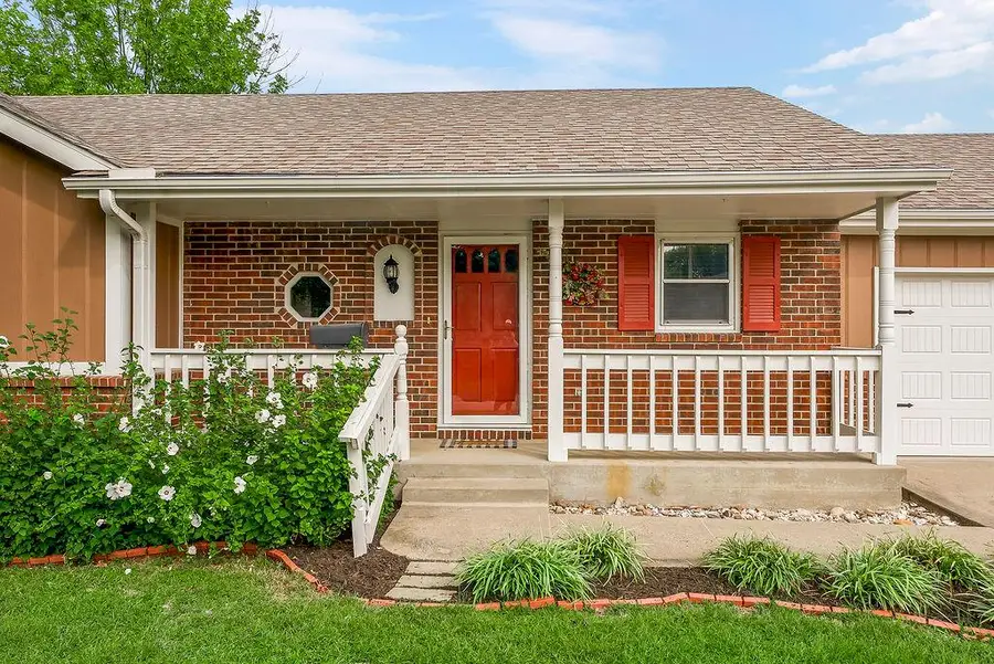 1108 Ash Street, Harrisonville, MO 64701 - #2
