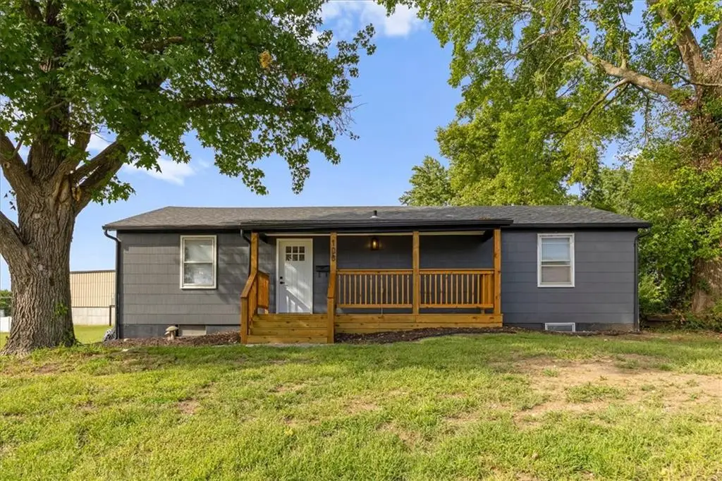 108 W 20th Street, Higginsville, MO 64037 - #1