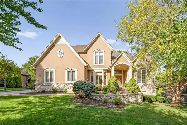 2604 W 141st Street, Leawood, KS 66224
