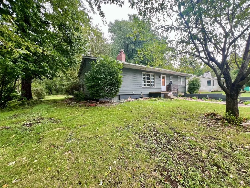 6612 W 85th Street, Overland Park, KS 66212 - #1