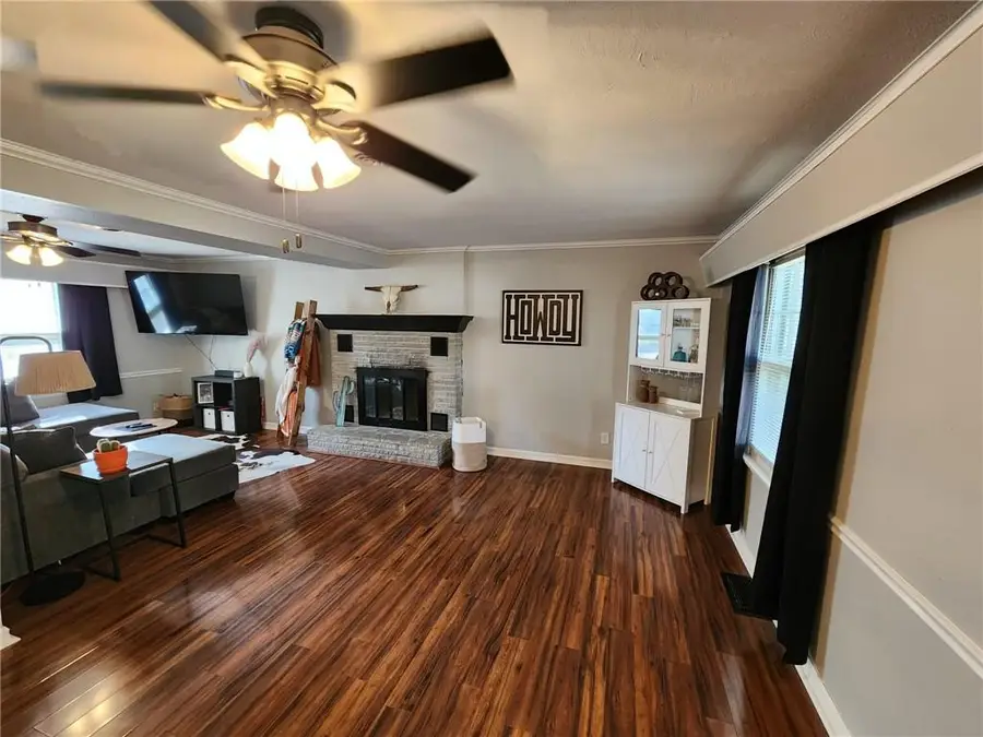 705 S Woodland Street, Pittsburg, KS 66762 - #2
