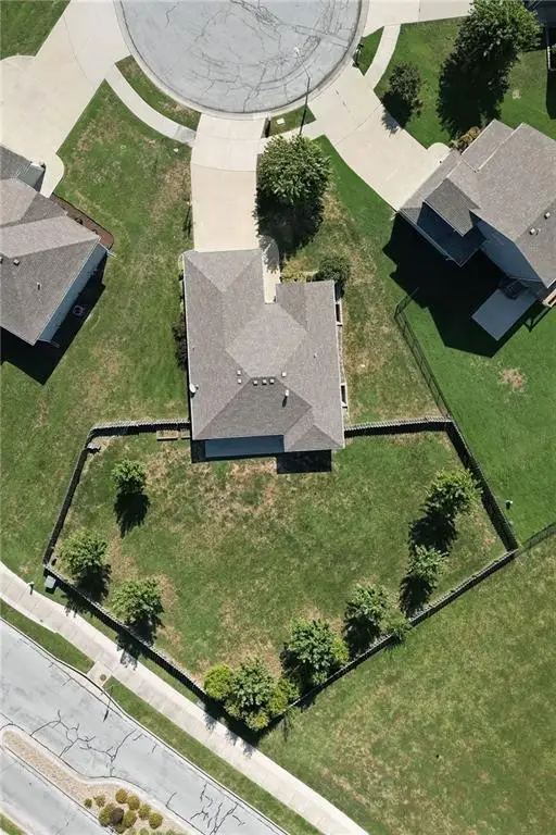 702 Andy Court, Belton, MO 64012 - #2