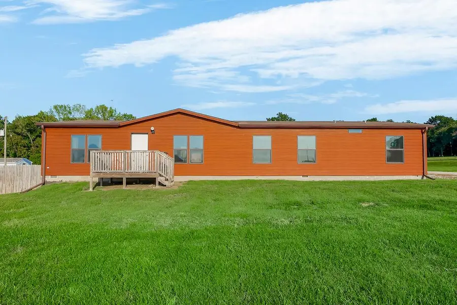 411 S 2nd Street, Mound City, KS 66056 - #3