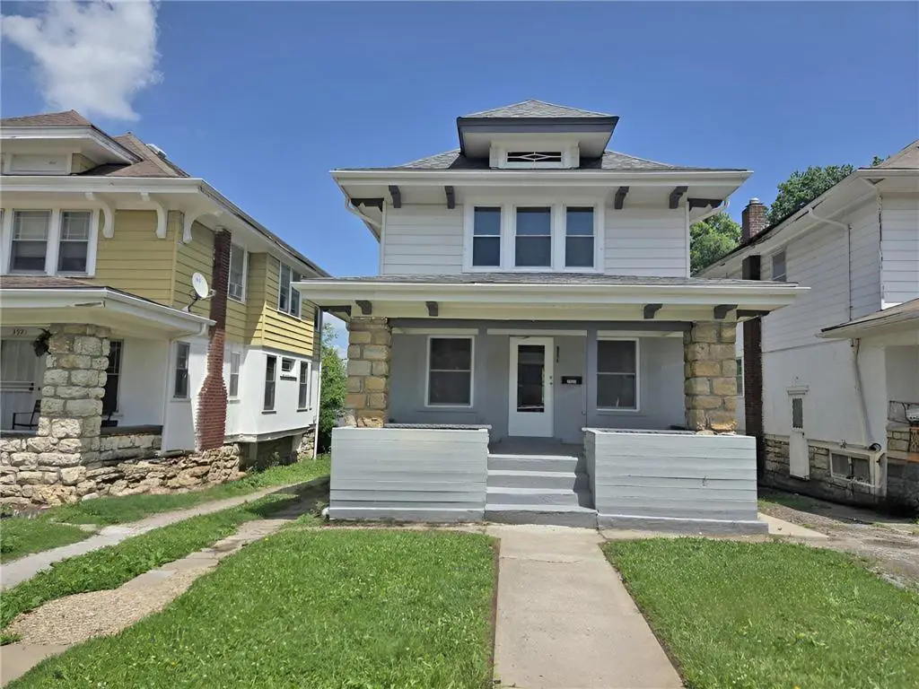 3923 College Avenue, Kansas City, MO 64130 - #1