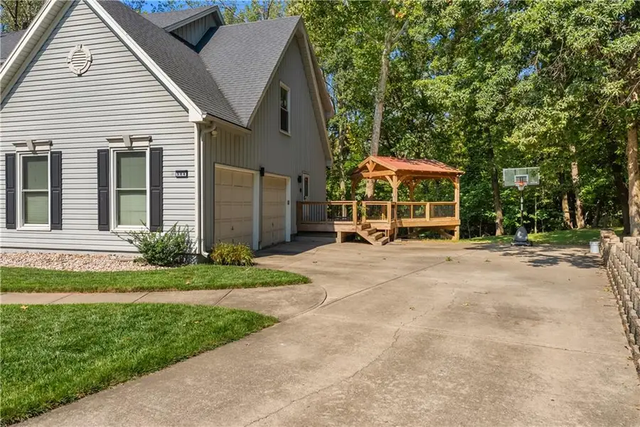 504 NW 47th Street, Gallatin, MO 64116 - #3
