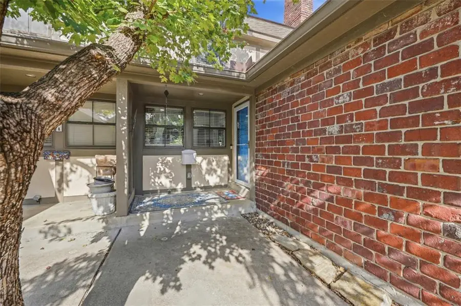 10213 Foster Street, Overland Park, KS 66212 - #3
