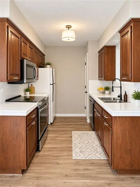 406 W 104th Unit C Street, Kansas City, MO 64114 - #3
