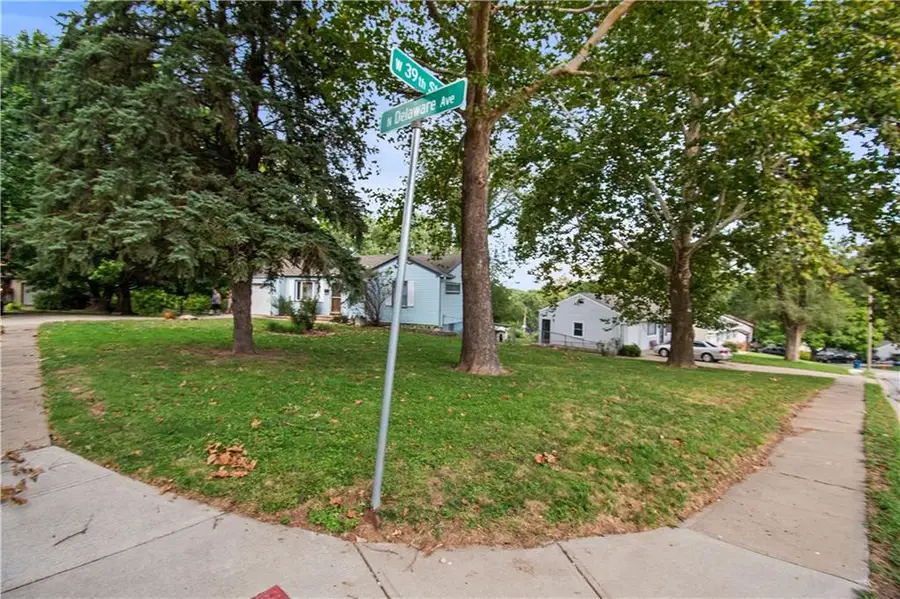 3901 N Delaware Street, Independence, MO 64050 - #3