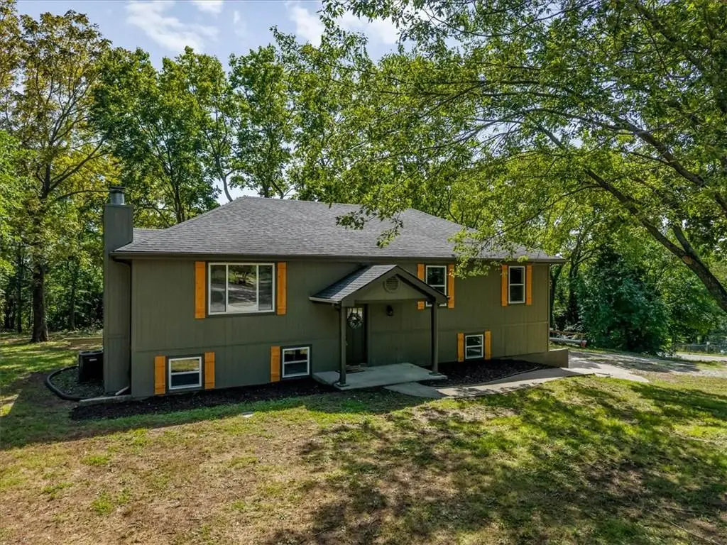 33251 Koala Circle, Excelsior Springs, MO 64024 - #1