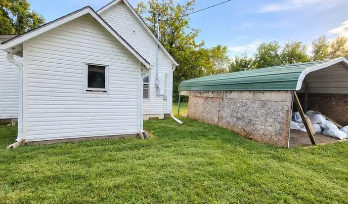 536 E Central Street, Richmond, KS 66080 - #2
