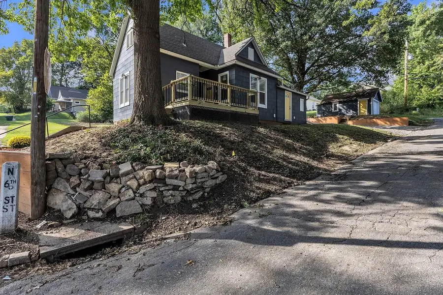 523 Shady Avenue, Saint Joseph, MO 64505 - #2