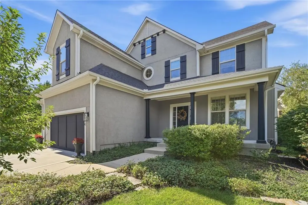 9014 W 158th Terrace, Overland Park, KS 66221 - #1
