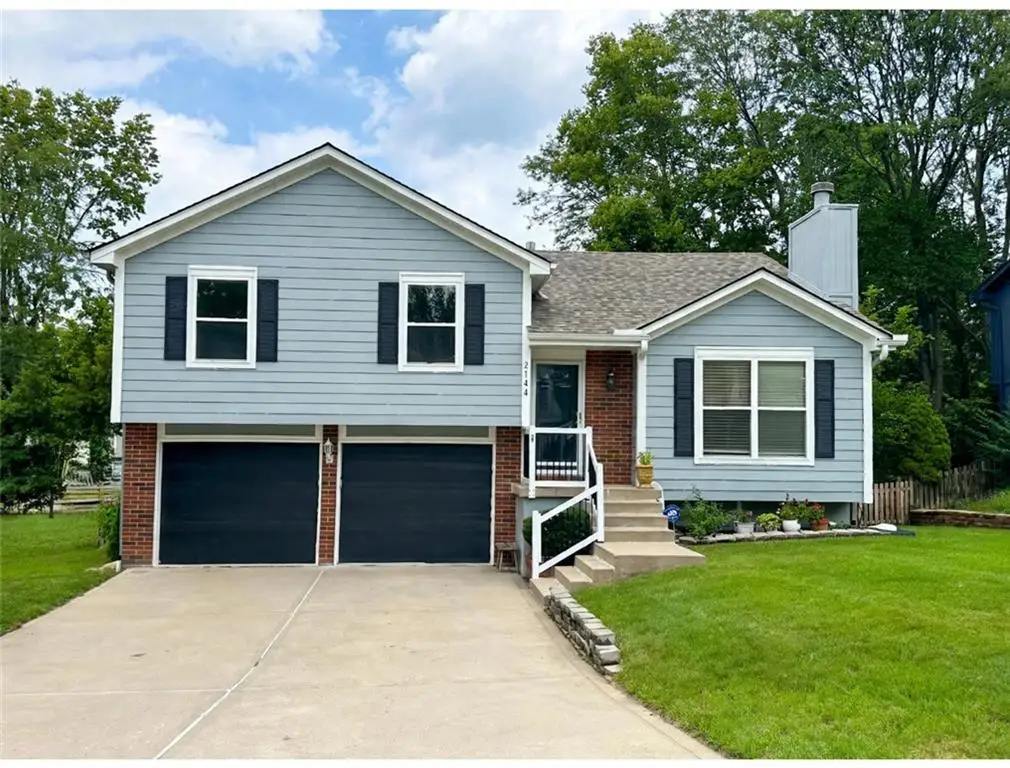 2108 SW Sterling Drive, Lees Summit, MO 64081 - #1