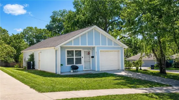 2817 Kensington Avenue, Kansas City, MO 64128