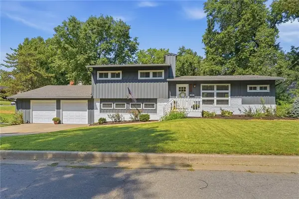 5200 W 57th Street, Roeland Park, KS 66205