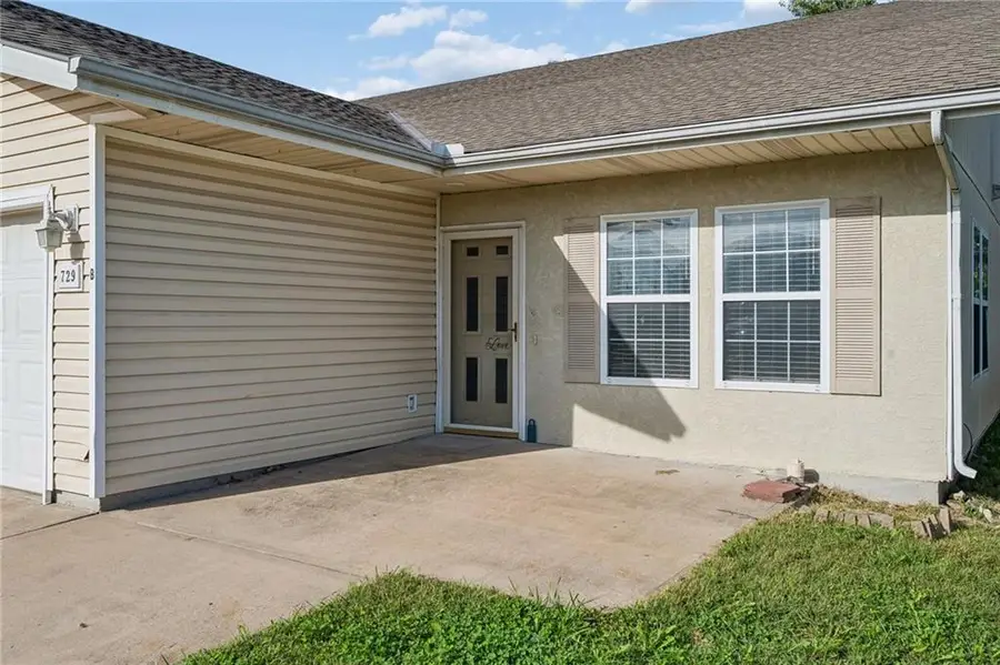 729 Meadow Lane #B, Peculiar, MO 64078 - #3