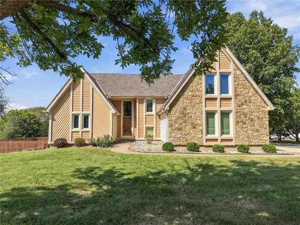 8500 W 148th Street, Overland Park, KS 66223