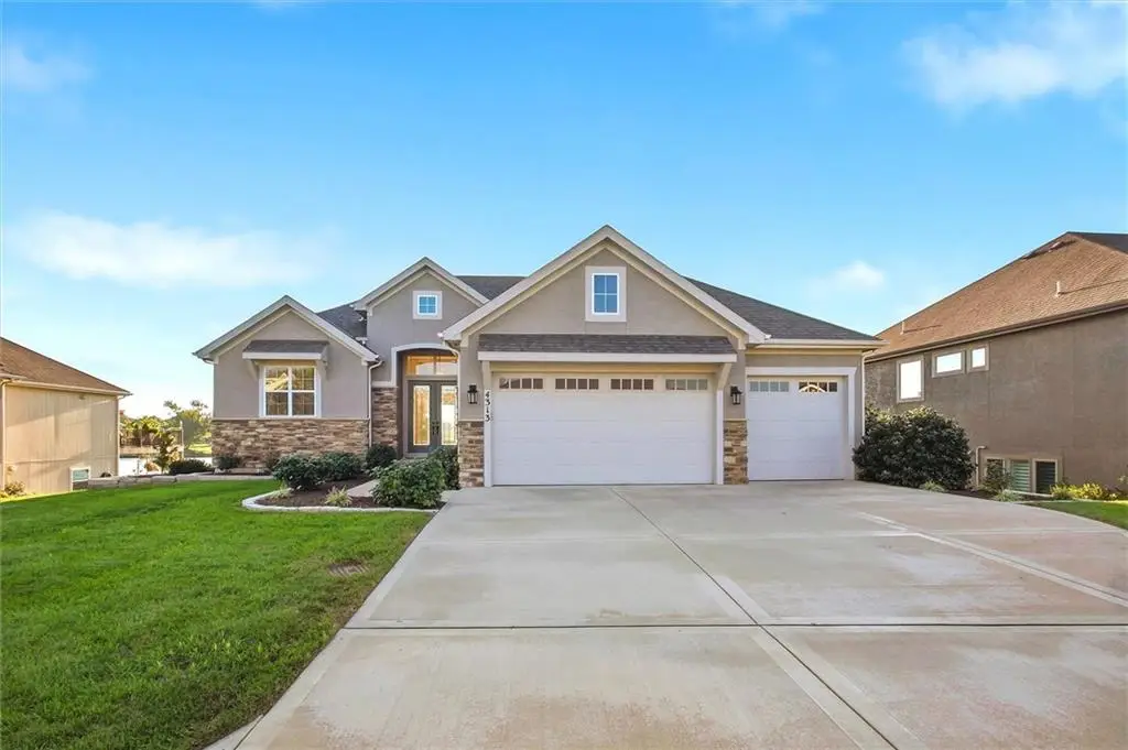 4313 Lakeshore Drive, Basehor, KS 66007 - #1