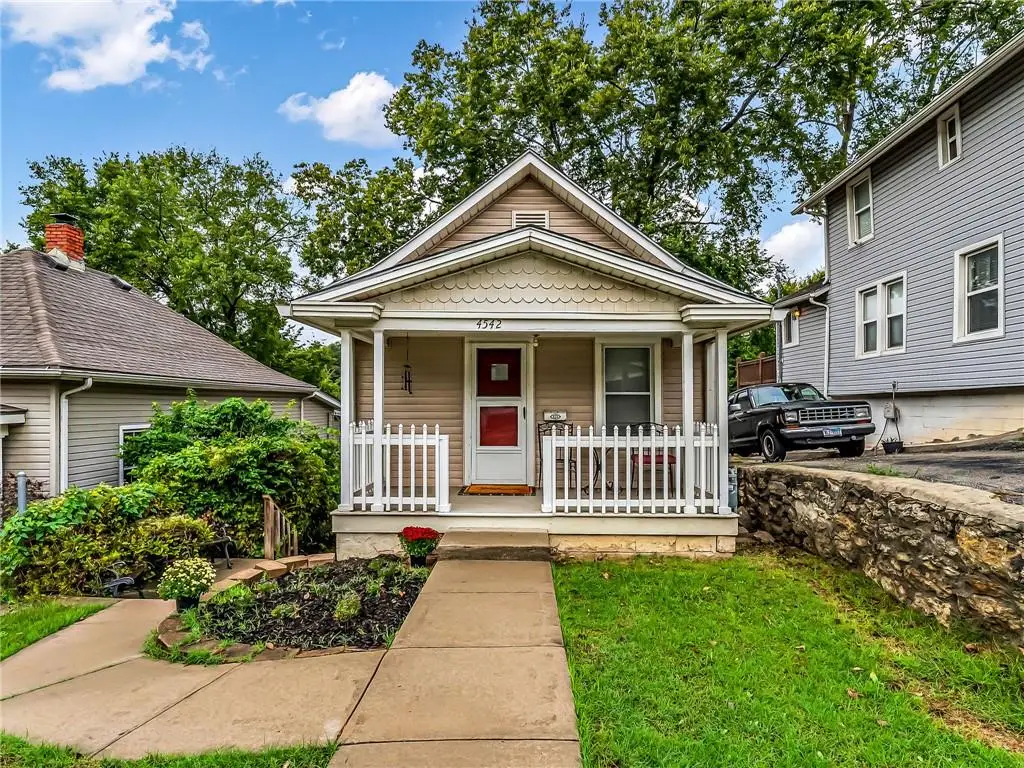 4542 State Line Road, Kansas City, KS 66103 - #1