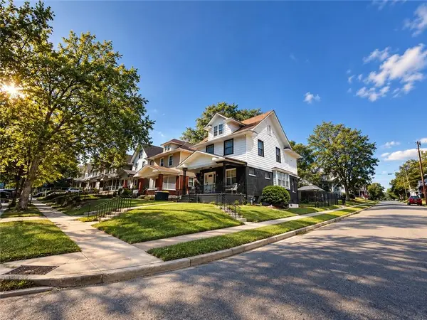 147 Kensington Avenue, Kansas City, MO 64123
