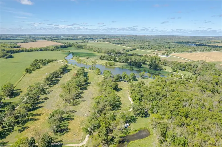 3061 Georgia Road, Ottawa, KS 66067 - #2