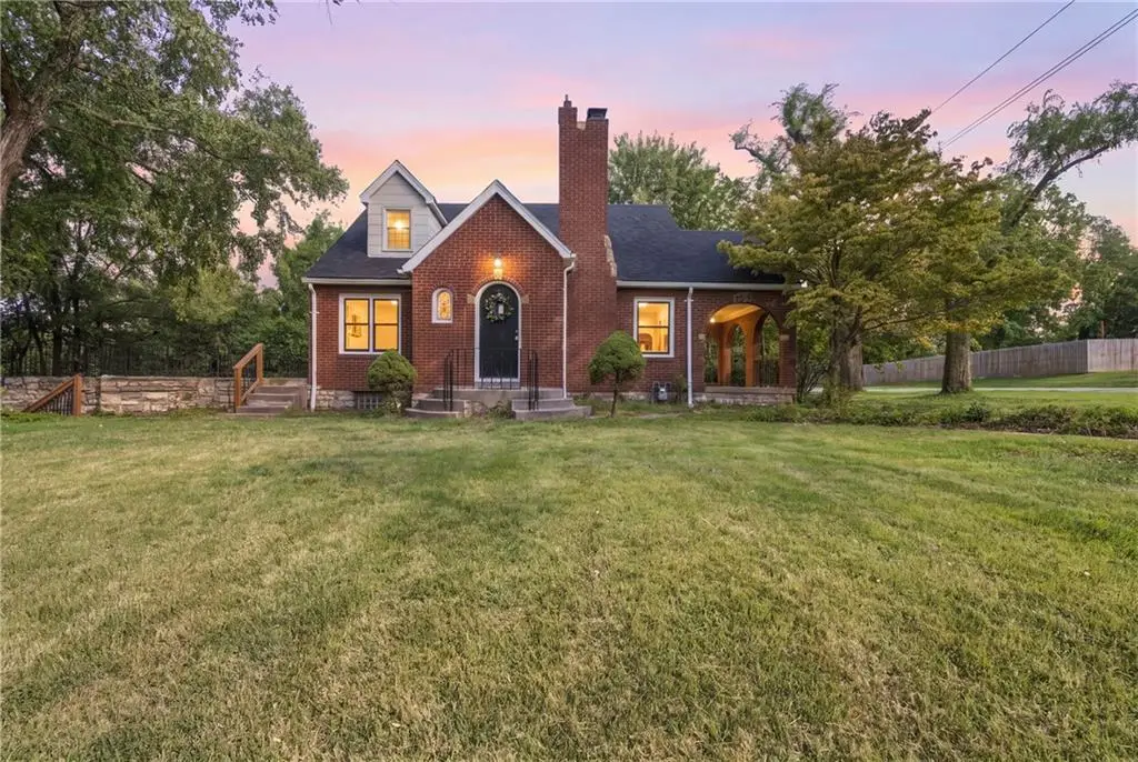 4400 Garfield Avenue, Kansas City, KS 66102 - #1