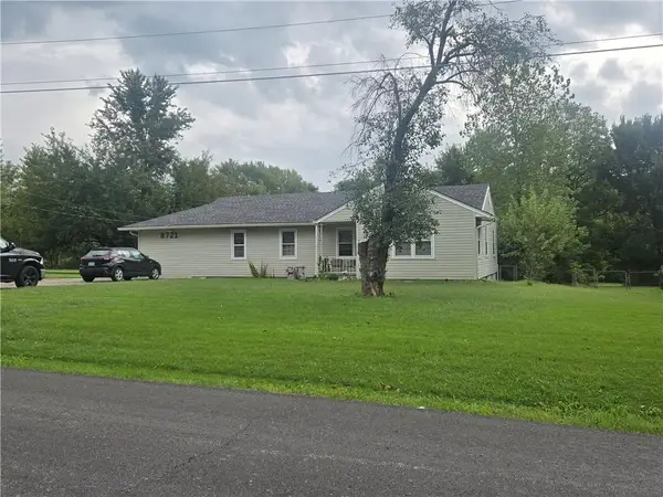 8721 Elm Avenue, Kansas City, MO 64138