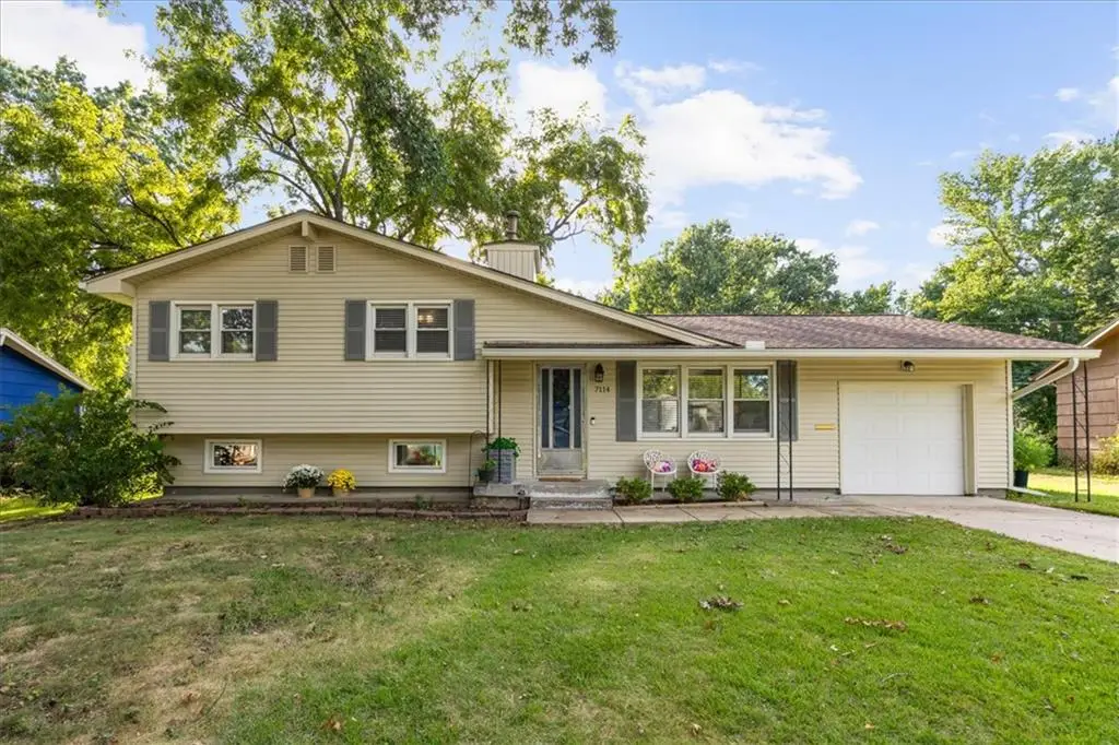 7114 Larsen Street, Shawnee, KS 66203 - #1