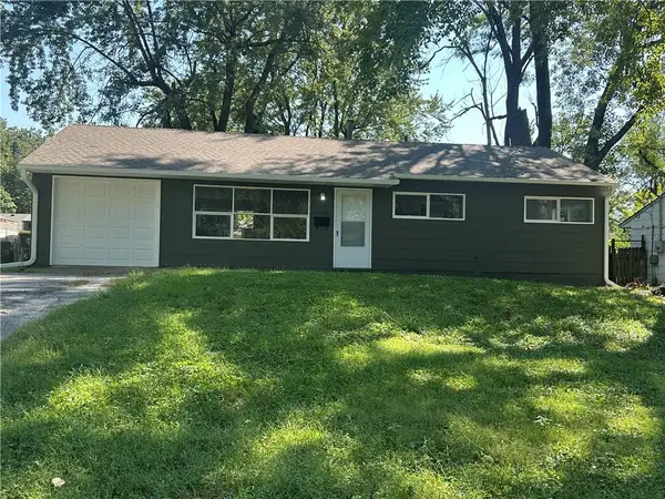 11217 Bristol Terrace, Kansas City, MO 64134
