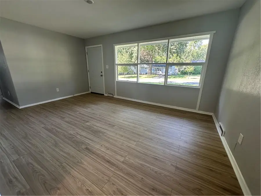 11217 Bristol Terrace, Kansas City, MO 64134 - #3