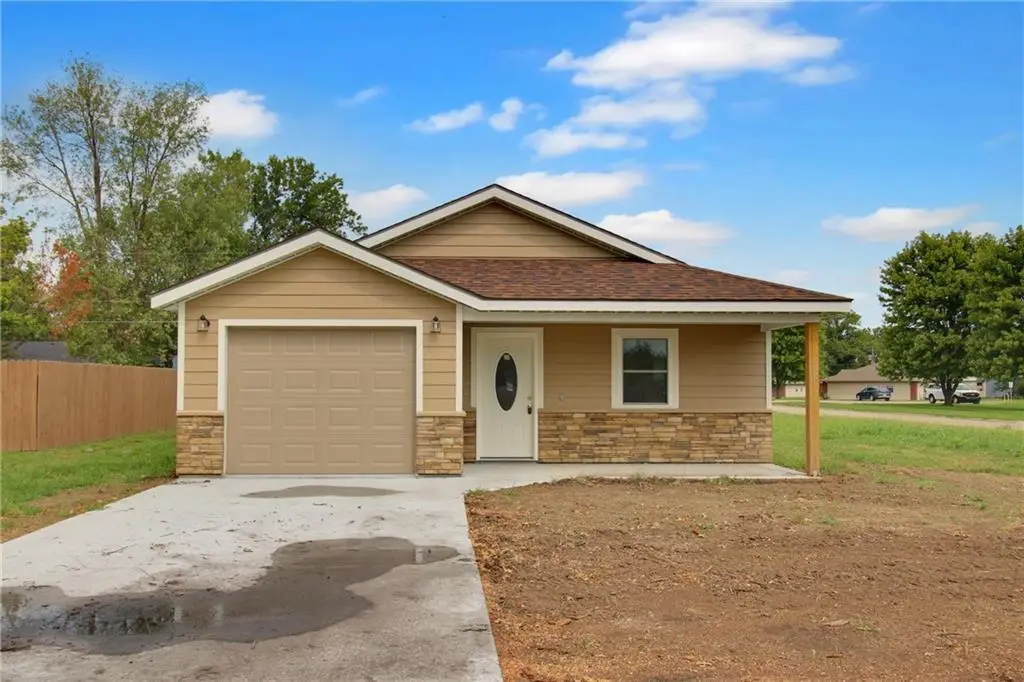 1301 Partridge Avenue, Parsons, KS 67357 - #1