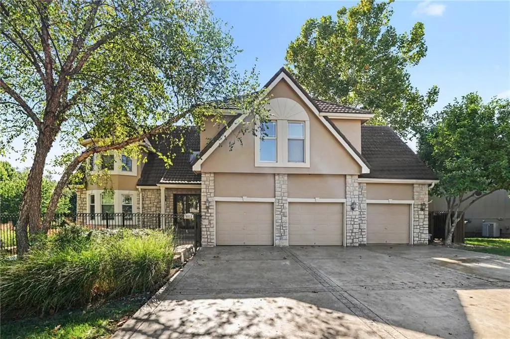 9913 W 125th Terrace, Overland Park, KS 66213 - #1