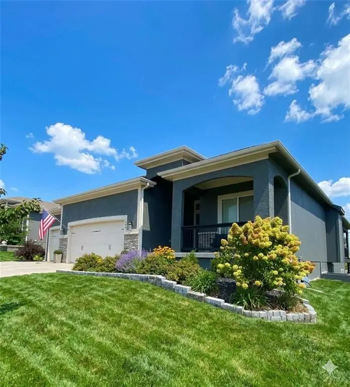 504 Bentwater Drive, Raymore, MO 64083 - #3