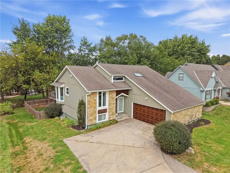 4082 SW Marline Drive, Lees Summit, MO 64082 - #2