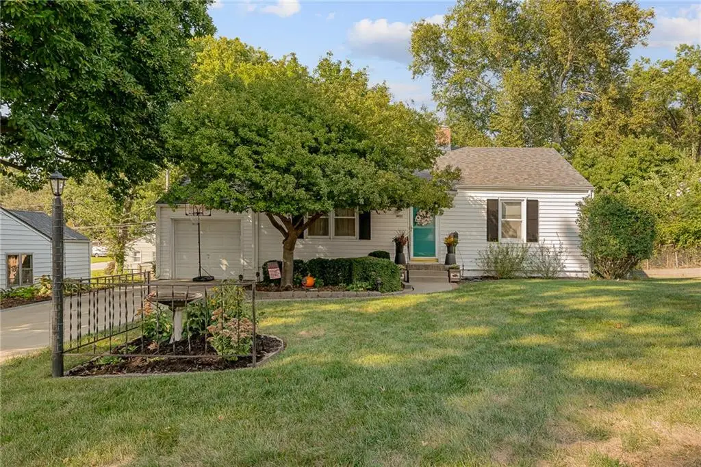 2308 NE 52nd Terrace, Kansas City, MO 64118 - #1