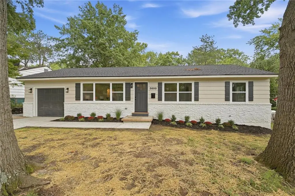 5600 W 101 Terrace, Overland Park, KS 66207 - #1