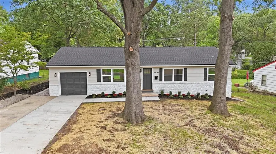 5600 W 101 Terrace, Overland Park, KS 66207 - #2