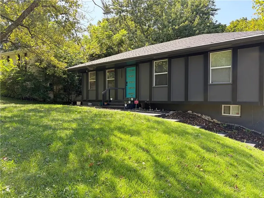 11500 Manchester Avenue, Kansas City, MO 64134 - #2